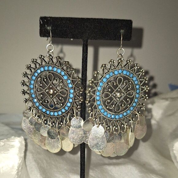 Women's Earrings Large Dangle Drop Discs Blue Beaded Native American Boho Hippie - Picture 1 of 7